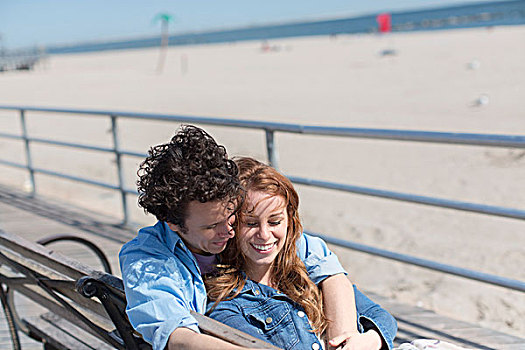 浪漫,情侣,公园长椅,海滩