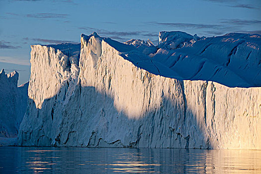 格陵兰,伊路利萨特,子夜太阳,巨大,扁平,冰山,雅各布港冰川,嘴,迪斯科湾,夏天,晚间
