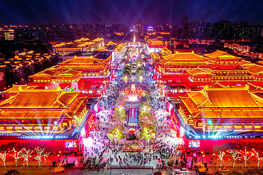 航拍陜西西安大唐不夜城夜景燈光秀