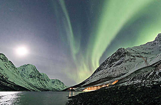 北极光,月亮,反射,海中,光亮,雪,顶峰,阿尔卑斯山,挪威,欧洲