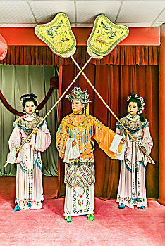 安徽省合肥市包河公园京剧打龙袍人物雕像景观