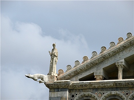 比萨,中央教堂