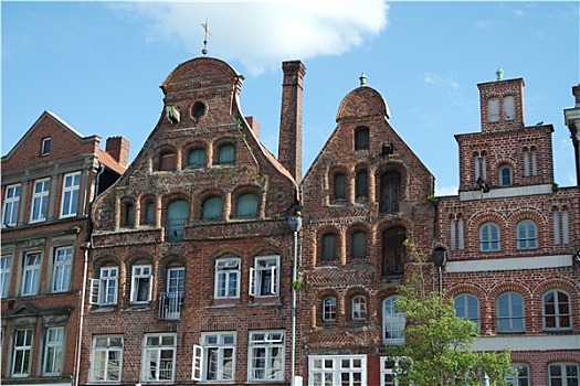 建筑,吕讷堡