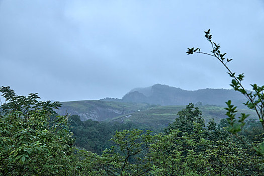 湖南省郴州市4a级景区飞天山国家地质公园夏季丹霞地貌风景