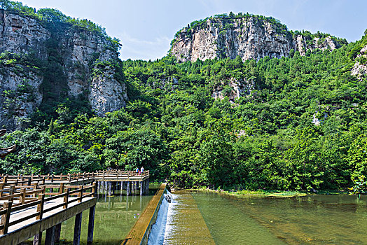 济南大小门牙景区