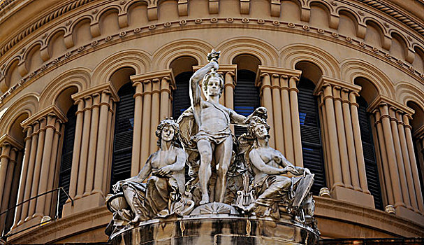 特写,大,中心,铜,圆顶,雕塑,维多利亚女王大厦,购物中心,悉尼,新南威尔士,澳大利亚