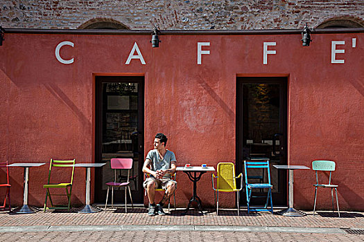 男青年,坐,户外,咖啡,佛罗伦萨,托斯卡纳,意大利