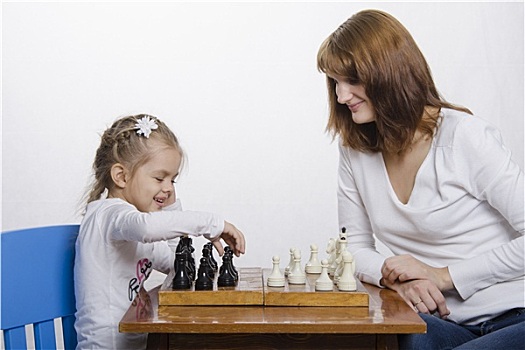 母亲,教,女儿,玩,下棋