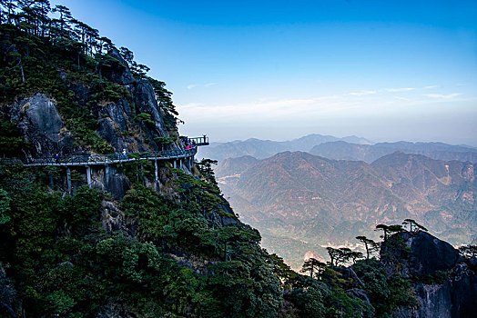 江西上饶三清山阳光海岸峡谷栈道