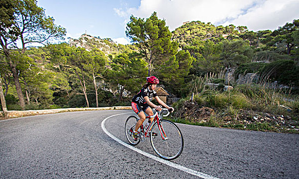 运动,骑车,女性,骑自行车,回廊,萨尔瓦多,马略卡岛,巴利阿里群岛,西班牙
