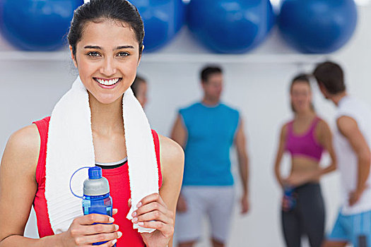 女性,拿着,水瓶,健身课,背景