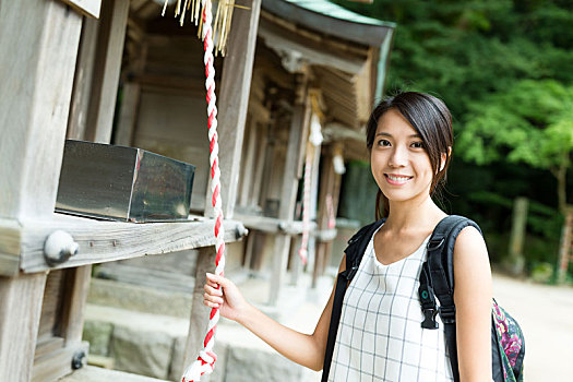 女人,拿着,钟,日本寺庙