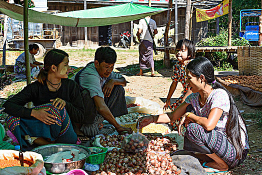 旋转,市场,摊贩,女人,人,果蔬,茵莱湖,掸邦,缅甸