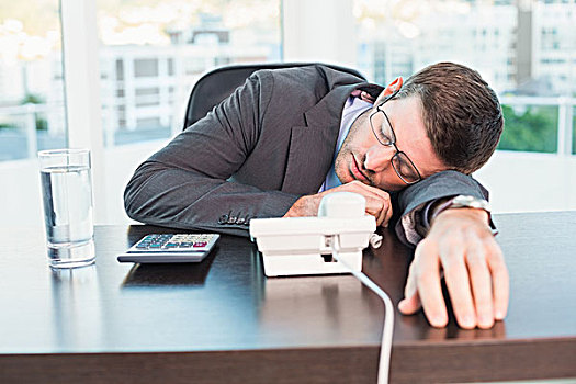 疲惫,商务人士,睡觉,书桌