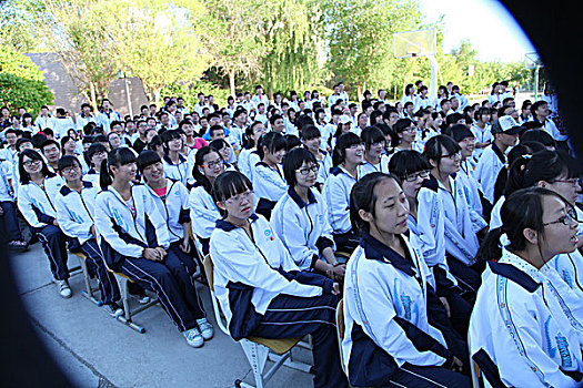 学生课本剧表演