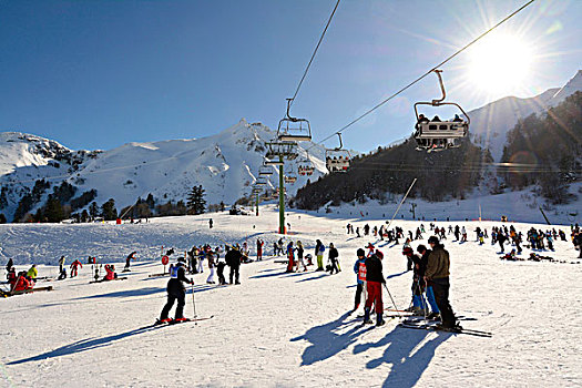 滑雪,滑雪坡,滑雪胜地,山丘,圆顶,奥弗涅,法国,欧洲