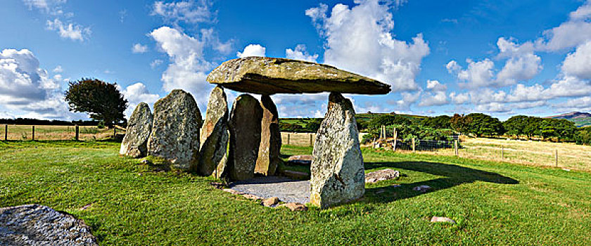 新石器时代,石头,墓室,巨石墓,建造,教区,彭布鲁克郡,威尔士,英国