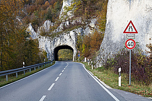 石头,隧道,多瑙河,山谷,道路,靠近,自然,公园,锡格马林根,地区,巴登符腾堡,德国,欧洲
