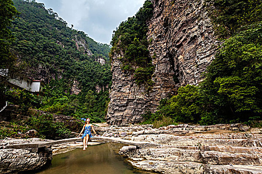 中国广东封开千层峰