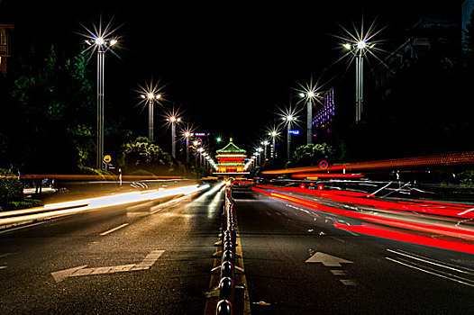 钟楼夜景