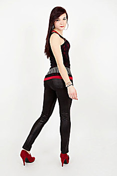 女青年,穿,黑色上衣,护腿,红色,漆皮,高跟鞋,姿势,性感女郎