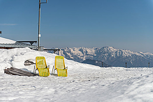 两个,黄色,沙滩椅,积雪,山,坏,奥地利