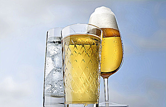 玻璃杯,啤酒,水,苹果汁