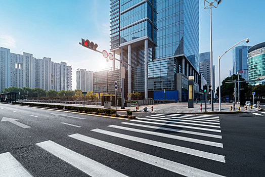 现代建筑办公楼和广场街道