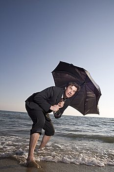 商务人士,海滩,伞