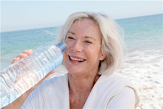 老年,女人,饮用水,瓶子