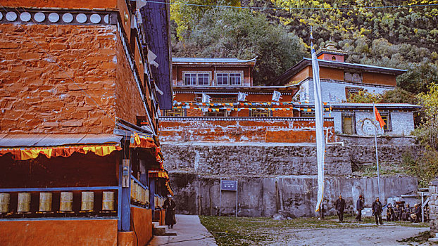 西藏普隆寺