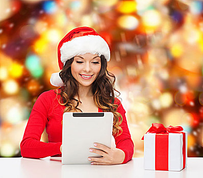 圣诞节,休假,科技,人,概念,微笑,女人,圣诞老人,帽子,礼盒,平板电脑,电脑,上方,红灯,背景