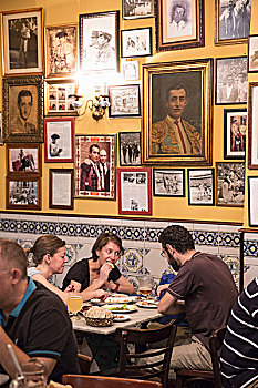 客人,酒吧,拉丁美洲人,马德里,西班牙