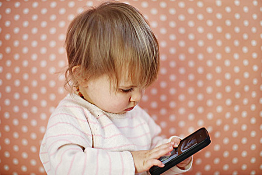 1岁,女婴,玩,手机
