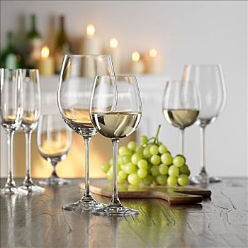 静物,白葡萄酒,玻璃杯