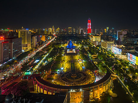 济南泉城广场夜景