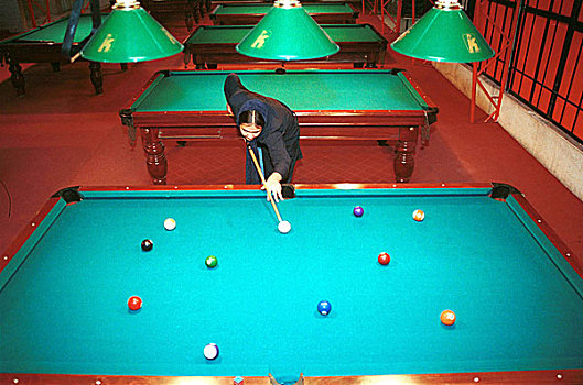 伊朗,女孩,玩,台球,北方,德黑兰,首都,2岁,人,2003年