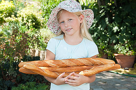 女孩,太阳帽,拿着,法棍面包