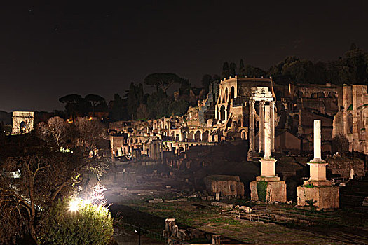 古罗马广场夜景