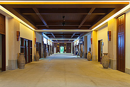 酒店大厅走廊