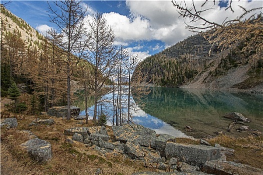 高山湖,风景