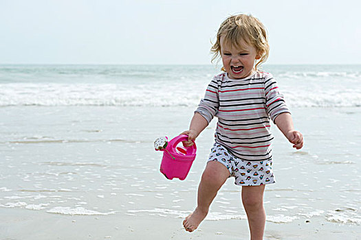 幼儿,女孩,乐趣,海滩