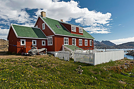 红房,格陵兰东部,格陵兰