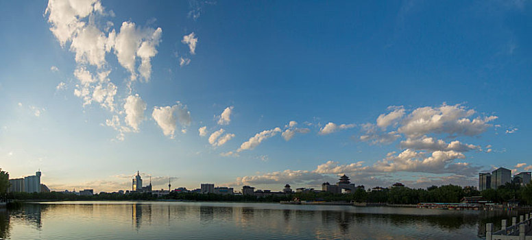 北京西站莲花池公园