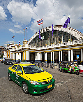 出租车,嘟嘟车,正面,中央车站,火车站,唐人街,曼谷,泰国,亚洲