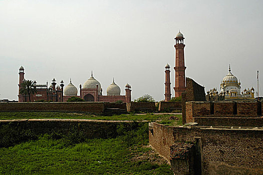 后视图,巴德夏希清真寺,清真寺,拉合尔,巴基斯坦,南亚,世界,一个,著名地标建筑,旅游胜地