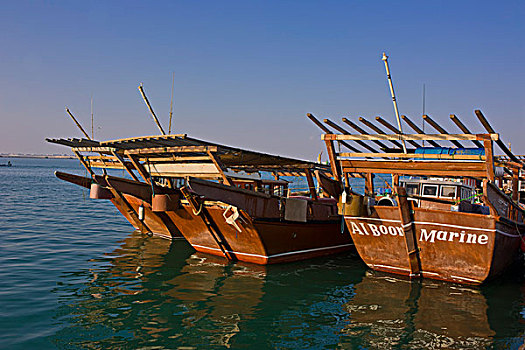 独桅三角帆船,港口,霍尔,卡塔尔,阿拉伯半岛,中东