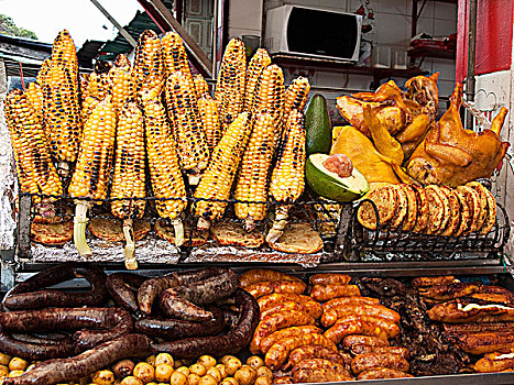 食物,手推车,波哥大,哥伦比亚,烤,玉米,鳄梨,蒜味辣肠,车前草,土豆,鸡