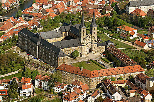 航拍,教堂,班贝格,上弗兰科尼亚,巴伐利亚,德国,欧洲