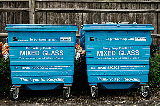 玻璃瓶回收,牛津,英国,欧洲